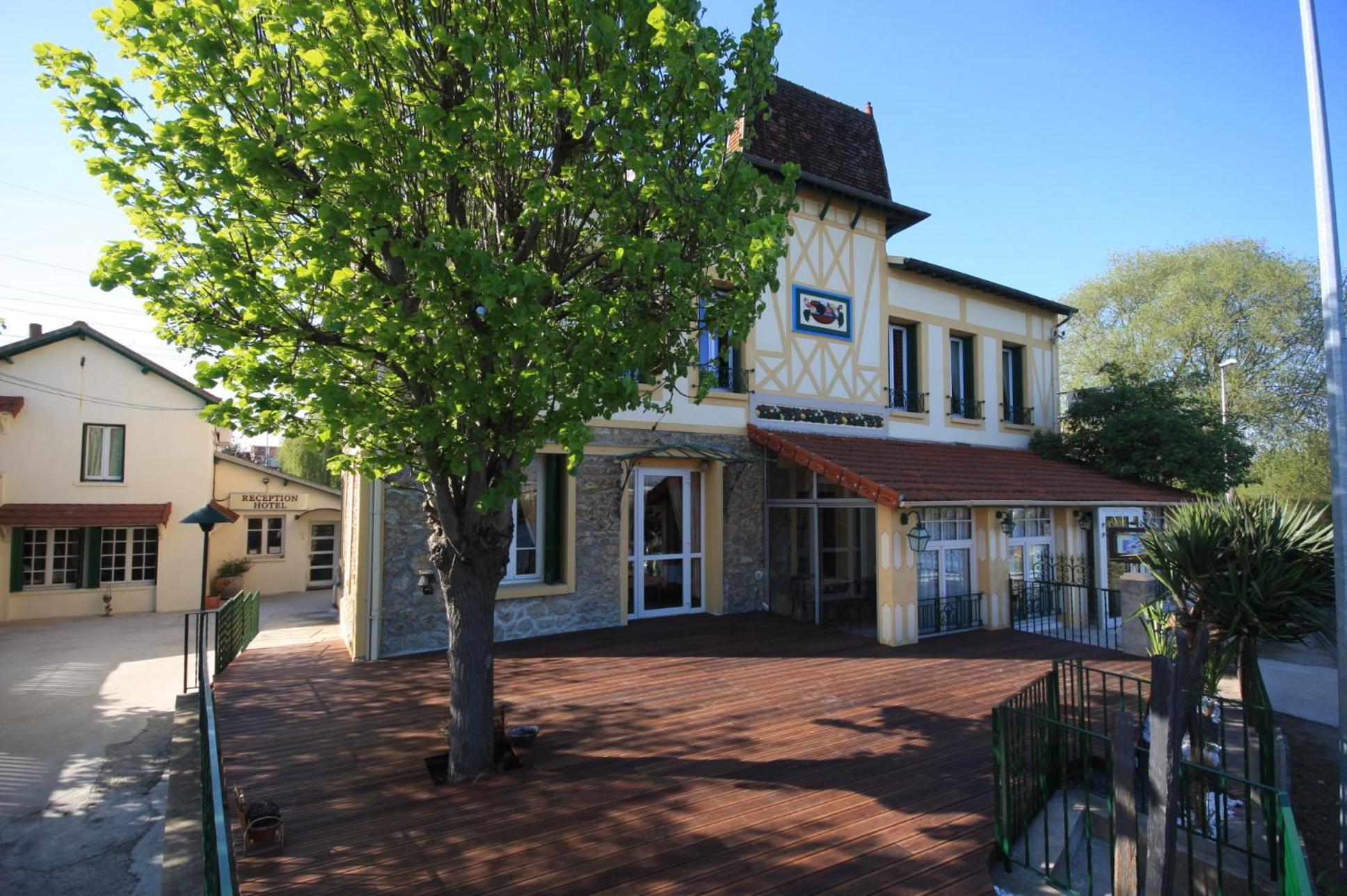 Auberge Des Ecluses Carrieres-sous-Poissy Exterior photo